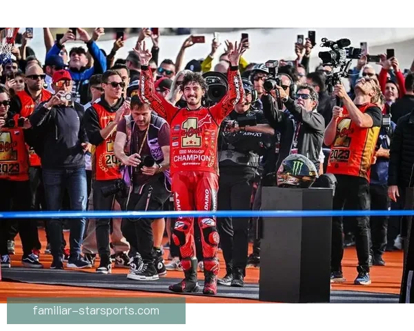 MotoGP赛事精彩回顾：赛季冠军争夺激烈 新星崭露头角